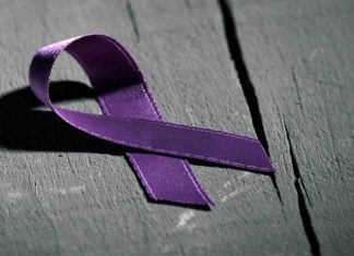 Tíjola renueva el convenio de actuación contra la violencia de género Contra la violencia de género