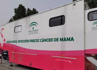 Detección precoz del cáncer de mama en Tíjola Unidad móvil para prevención del cáncer de mama