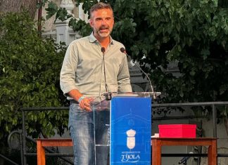 Fernández-Pacheco pregona las fiestas en honor a la Virgen del Socorro en Tíjola l consejero de Agricultura, Pesca, Agua y Desarrollo Rural de la Junta de Andalucía, Ramón Fernández-Pacheco, pregona las fiestas en honor a la Virgen del Socorro