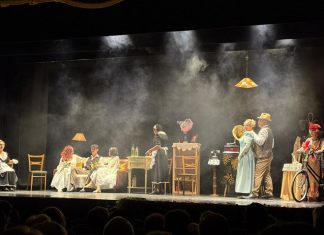 La Asociación cultural «La Media Hora» regresa a los escenarios de Tíjola y conquista al público Asociación Media hora de Tíjola