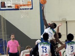 El Byspania asalta Cádiz a lo grande y manda un aviso a la liga (77-83) Byspania en un partido