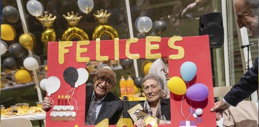 Dolores Corral celebra sus 100 años rodeada del cariño de familiares y amigos La tijoleña llega a los 100 años