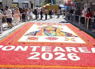 Tíjola lleva su arte efímero hasta Ponteareas y estrecha lazos con una de las grandes celebraciones del Corpus Christi en España La tradición y el arte efímero de Tíjola viajaron hasta Galicia con motivo la celebración del Corpus Christi.