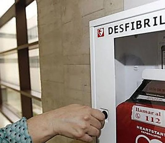 Tíjola y otros municipios del Almanzora reciben desfibriladores dentro del programa de cardioprotección de la Diputación Tíjola tendrá un nuevo desfibrilador instalado.